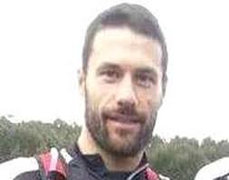 Nueve horas de frío en una cornisa de apenas dos metros cuadrados