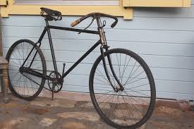 Altes Fahrrad Styria Graz Werke Sportliche Lenker Interessante Rahmen Altes Fahrrad Fahrrad Graz