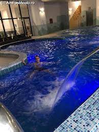 Hotel tisa*** ofera cazare in doua corpuri de cladiri, apropiate, renovate si modernizate complet. Cum Sa Te Distrezi In Baile Olanesti Tisa Spa Impresii Tisa Spa Aquapark Acoperit BÄƒile OlÄƒneÈ™ti Amfostacolo