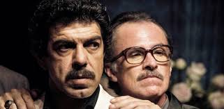 La vera storia di tommaso buscetta, protagonista de il traditore di marco bellocchio, il boss dei due mondi e più grande collaboratore di giustizia della storia del nostro paese. Il Traditore Don Favino E La Mafia Recensione Laregione
