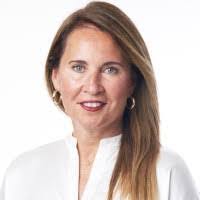 Genevieve Petersen's Instagram, Twitter & Facebook