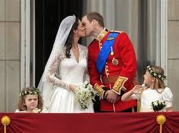 Rasanya semua orang tahu yang sebentar tadi telah berlangsung perkahwinan diraja antara putera william dan kate middleton. Putera William Dan Kate Middleton Bercerai Hazmin Hamudin