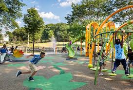 A playground, playpark, or play area is a place designed to provide an environment for children that facilitates play, typically outdoors. Promesa Mirar Furtivamente Conspiracion Playground Dinamarca Desierto Legal