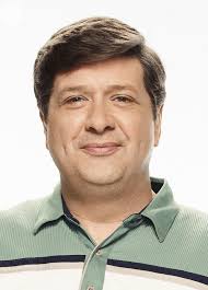 Er det bare meg, eller minner George Cooper meg om Hank Hill? :  r/YoungSheldon