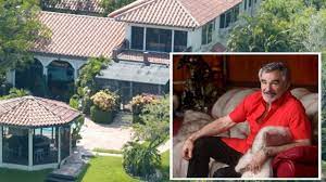Built by k hovnanian homes. Burt Reynolds Believed To Be Broke When He Died At Florida Estate Youtube