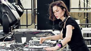 DJ Zeynep