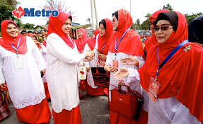 Shahrizat abdul jalil is a successful politician from malaysia. Kekal Walaupun Ditekan Harian Metro