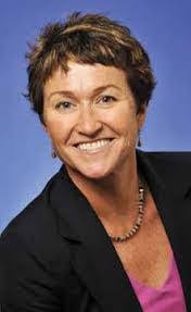 Genevieve Mckee's Instagram, Twitter & Facebook