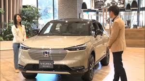 Check the latest 2021 honda car prices in malaysia, find new honda car models with full specs and features. 2021 Honda Hrv Vezel Premium Suv Walkaround Details Youtube
