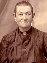 Hyde Family History: Last Name Origin & Meaning