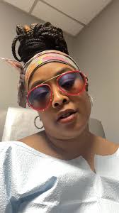 BeauRtiful was lookin so yummy in her lil mint green fit. #peppermintpatty  after work schnack! 😜🍬🍫