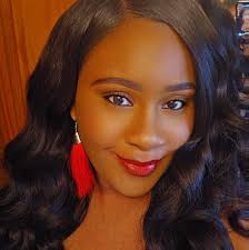 Here are some tips to protect your strands from this chilly winter season  ❄️ @pureology @kerastase_official @biolage