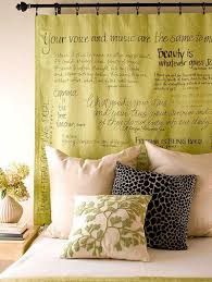 Voici une autre création originale de recuplulu, pour apporter de la couleur dans la déco. Tete De Lit A Faire Soi Meme 26 Idees A Tomber Au Lit
