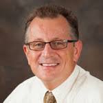 Luis Andrews's Instagram, Twitter & Facebook