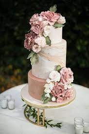 30 Totally Brilliant Garden Wedding Ideas For 2021 Emmalovesweddings Wedding Cake Roses Summer Wedding Cakes Beautiful Wedding Cakes