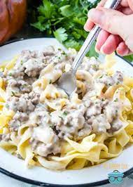 Beef broth, garlic powder, ground beef, ground beef, cream of mushroom soup and 9 more slow cooker ground beef stroganoff sidetracked sarah minced garlic, water, sour cream, worcestershire sauce, onion soup mix and 5 more Ground Beef Stroganoff Video The Country Cook