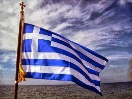 Σε περίπτωση πολέμου η σημαία πρέπει να φυλάσσεται και προστατεύεται ακόμα και με την ζωή μας. Ellhnikh Shmaia To Aimatobammeno Symbolo Ths Leyterias E Mesara