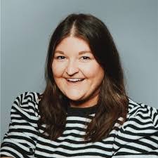 Michelle Rayfield's Instagram, Twitter & Facebook