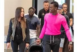 Das duell mit seinem großen bruder war gerade erst erfolgreich beendet umarmung der tennisbrüder: Dennis Schroder Und Freundin Heiraten In Braunschweig