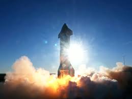 Американська приватна космічна компанія ілона маска spacex здійснила льотні випробування дев'ятого прототипу міжпланетного багаторазового космічного корабля starship. Spacex S Starship Has Flown A Record 12 5 Km Into The Air Mit Technology Review