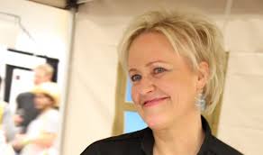 Seattle Tall Poppy: Kathy Casey's Recipe for Savory Bacon “Cupcakes” with  Tabasco Cream Cheese Frosting