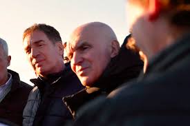 El concejal Darío Méndez presentó un reconocimiento a los campeones del  mundo de footgolf, Sergio Toth y Roberto Ghezzi