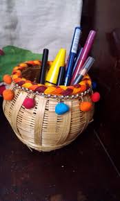 Mit geeigneten bastelideen lassen sich ganze vormittage, oder nachmittage mit basteln ausfüllen. Kreatives Basteln 70 Coole Bastelideen Welche Die Wohnung Aufpeppen