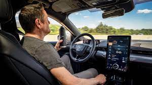 Veldig nær det helt store. Ford Mustang Mach E Update Fur Autonomes Fahren Kommt Im Dritten Quartal 2021 Computerbase