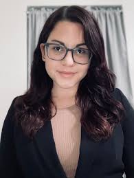 Adriana Santiago's Instagram, Twitter & Facebook