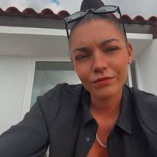 Jade Dee (JadeDeeKelly)