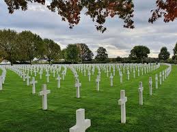 In eindhoven werden op 10 mei 2009 stolpersteine geplaatst bij psychiatrisch ziekenhuis de grote beek voor 24 weggevoerde joodse patiënten. De Amerikaanse Begraafplaats Te Margraten Picture Of American Cemetery Tours Margraten Tripadvisor