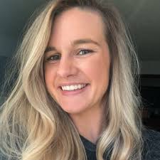 Ally Buzard (@allyke13)