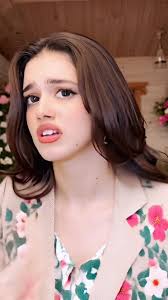 Alina Amir Sari Back