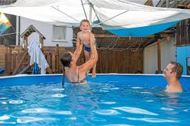Trend Im Coronasommer Planschen Im Privaten Pool