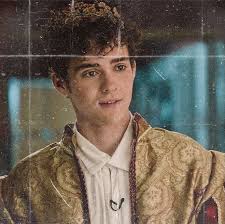 𝐏𝐫𝐢𝐧𝐜𝐞 𝐢𝐧 𝐥𝐨𝐯𝐞