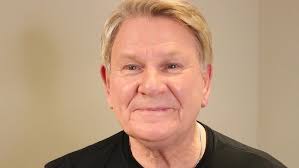 SCISSOR OVER COMB with FRANK & TARA