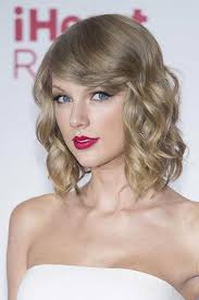 When curling short hair, be sure to use volume boosting styling products to lift your curls away from your scalp. Curly Short Hairstyles 2014 2015