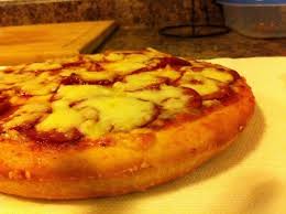Copycat Pizza Hut Original Pan Pizza Make Your Own Pizza Hut Pan Pizza At Home This Copycat Recipe For The Cr Pizza Recipes Homemade Copykat Recipes Recipes
