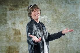 Krausealarm fanclub postfach 3123 53626 königswinter. Mickie Krause Ohne Perucke So Sieht Der Sanger Ohne Toupet Aus Intouch