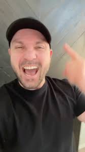 Today is Ciao Logistics’ 1 year anniversary since going live! This is  huuuggggeeee!!!! Thank you to everyone that continues to support Ciao  Logistics quietly & loudly! I appreciate every single one of ...