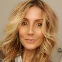 Melissa Brunskill's Instagram, Twitter & Facebook