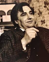 INSIDE: Howson at Edinburgh's City Art Centre Fassett at the Dovecote : :  Gibbons in Glasgow