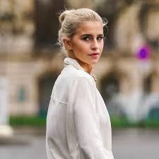 Ines is young 21 years old pop/rock musician. Ines Anioli Ich Bin Mehr Als Froh Aktuell Single Zu Sein Gala De