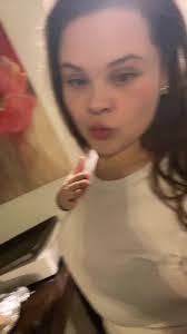 Jody Bee's Instagram, Twitter & Facebook