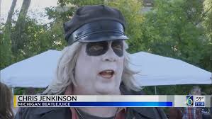 How-To Halloween hosts 14th annual Zombie Walk