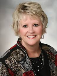 1 SE Falcon Lane, West Des Moines, IA 50265