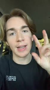 Jimmy Gause's Instagram, Twitter & Facebook