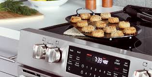 The generally accepted 'low n slow' smoking temperature is 225f. Tips On Using An Air Frying Oven
