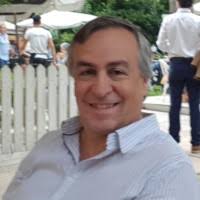 80+ perfiles de «Adrian La»