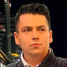 Adrian Alonso's Instagram, Twitter & Facebook